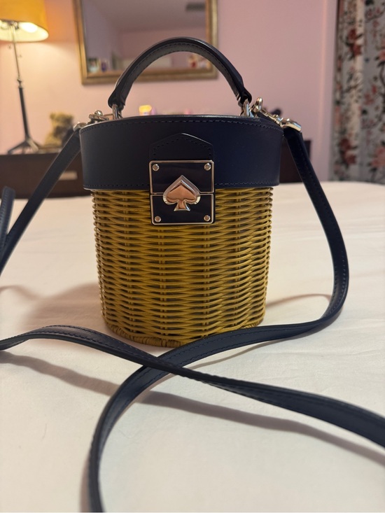 kate spade Handbags - Kate Spade New York Rumi Wicker Medium Trunk